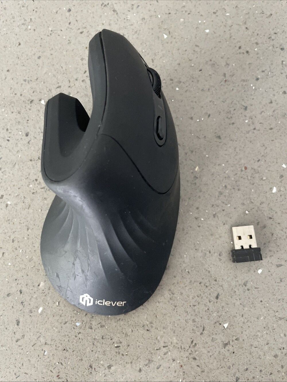 iClever Ergonomic Vertical Mouse TM209G With USB Dongle TESTED WORKING